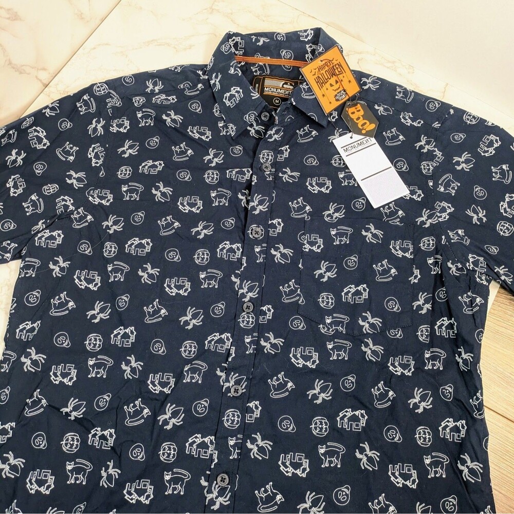 Monument Men's Halloween Shirt Navy Blue Button Up Medium NWT - Picture 3 of 8